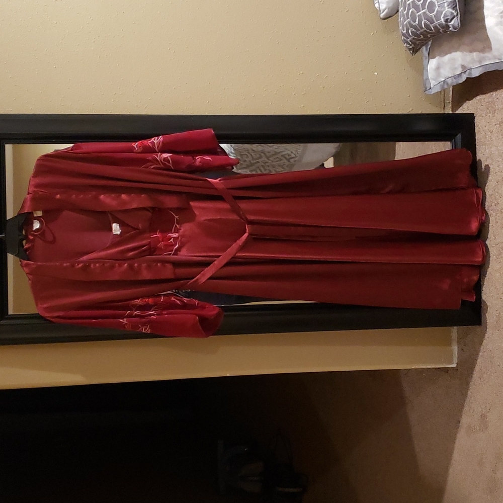 Flora Night gown and Robe